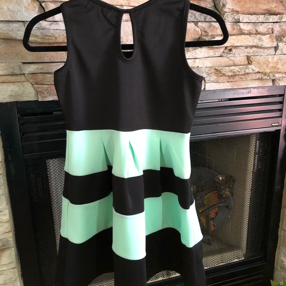 Crystal doll girls dress - Picture 2 of 5